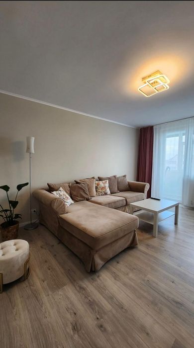 Inchiriez apartament renovat 2 camere  Mioritei