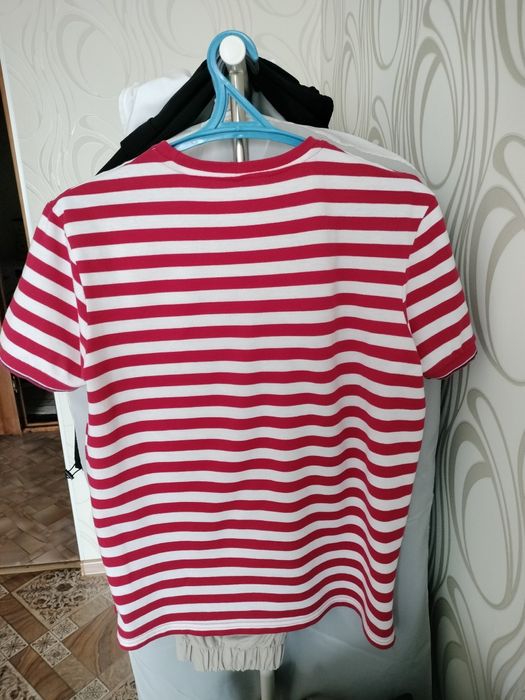 Продам футболки  Thomas