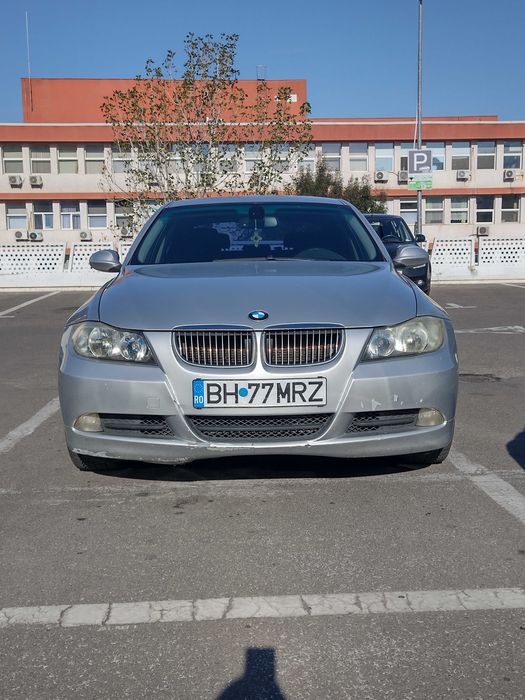 BMW E90 318d 122CP