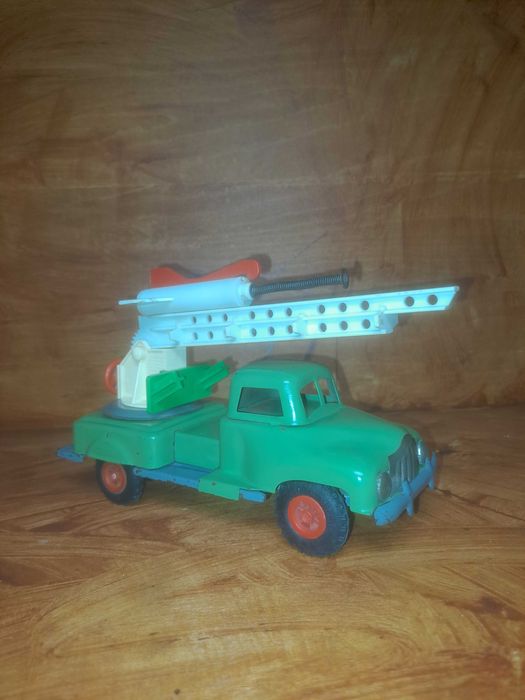 Соц. Vintage Полско произв. старо камионче Ракетоносец