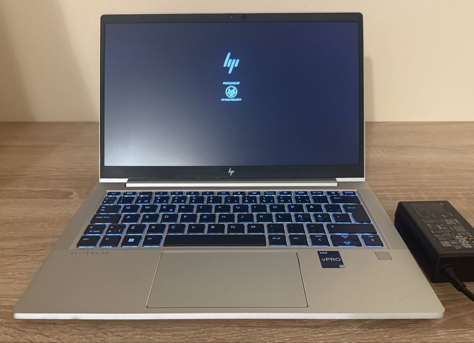HP Elitebook 630 G9 CA NOU ! i5 12th 16GB ram 256GB ssd