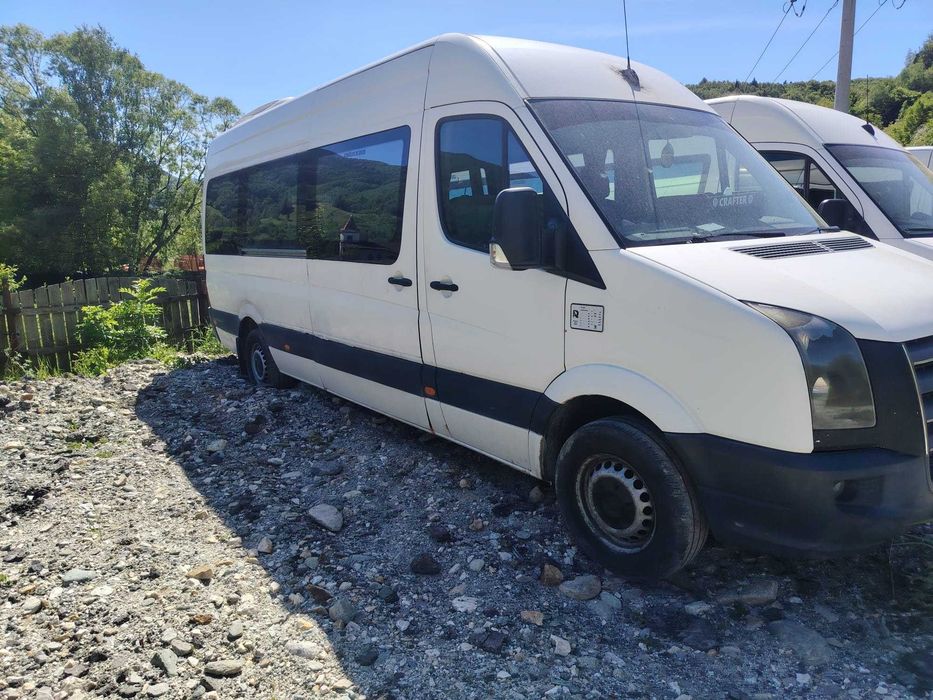 VW Crafter 12+1 și 16+1