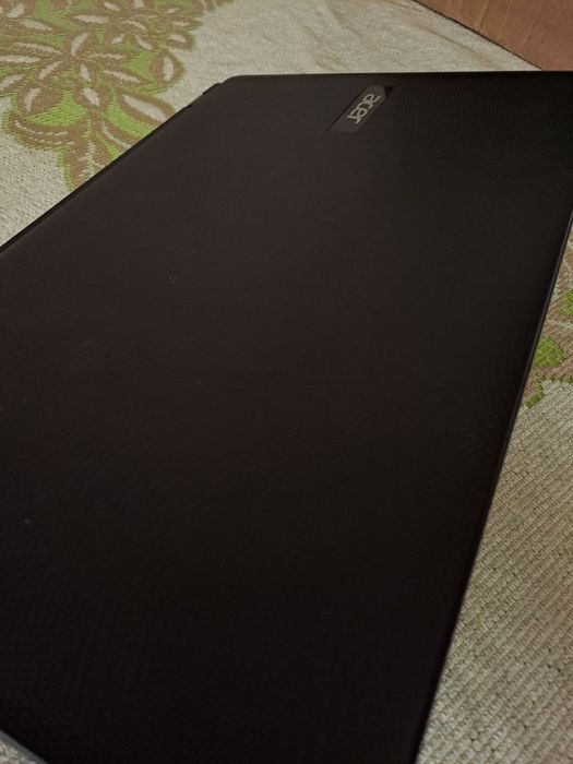 Acer kompyuter sotiladi