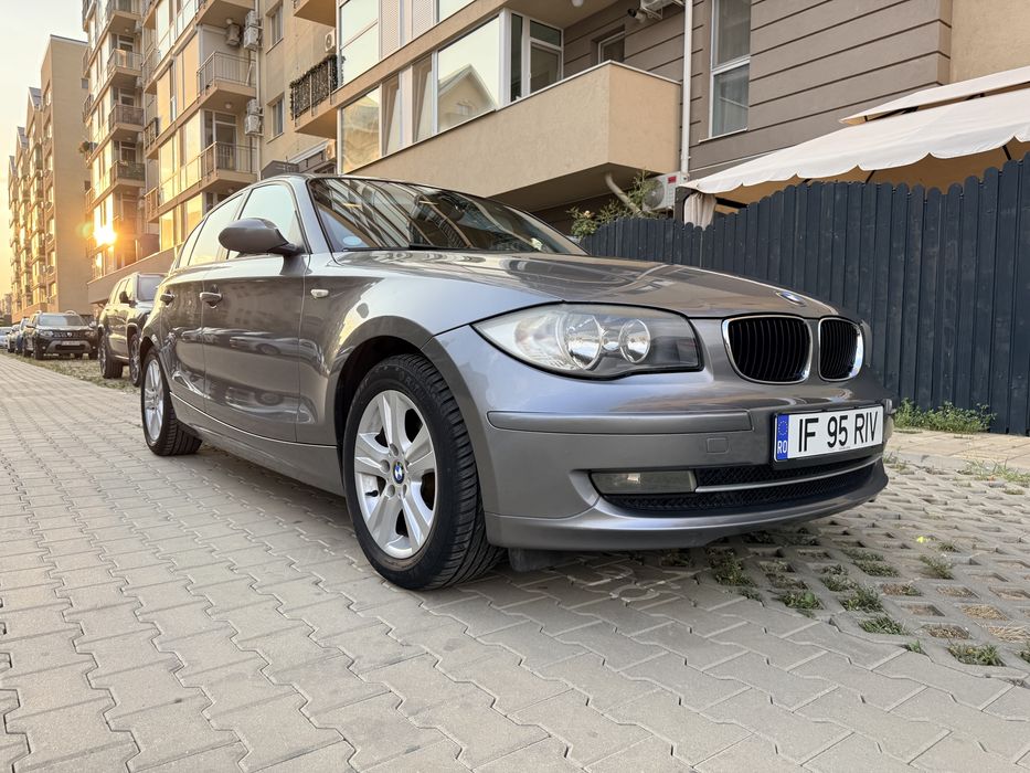 BMW Seria 1, 2009, euro 5, 2 litri benzina, impecabila