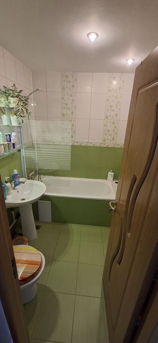 Apartamnet  etajul 4, 3 camere