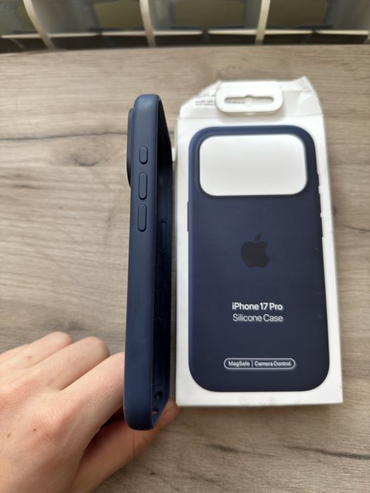 Husa silicon apple pentru iphone 17 pro