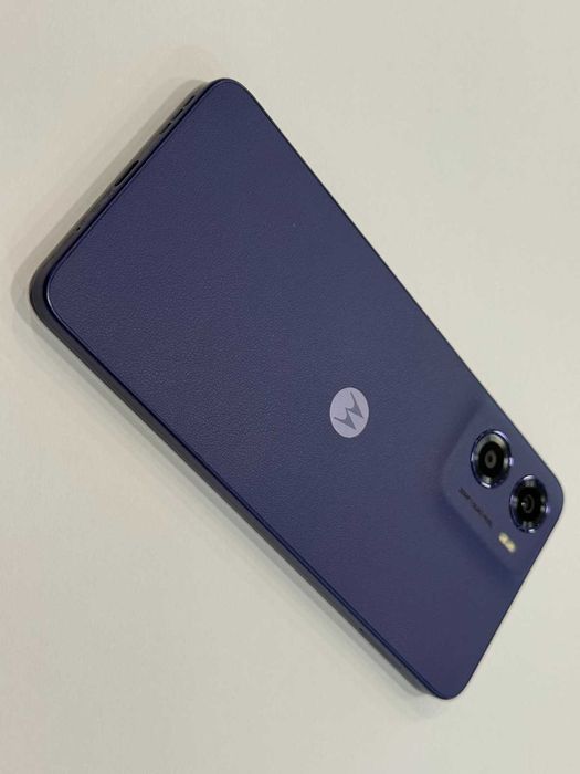 Motorola E15 – 64GB / 4GB RAM