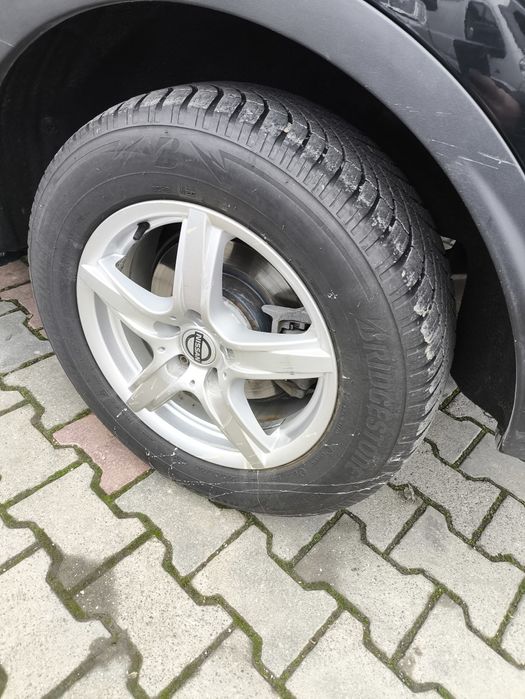 Vand roti Nissan Qashqai,5*114,3,Bridgestone M+S 215/65 R16