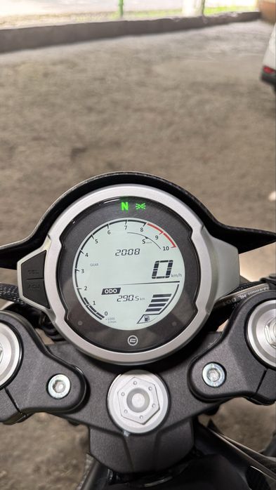 Продам CF moto CL-X sport carbon