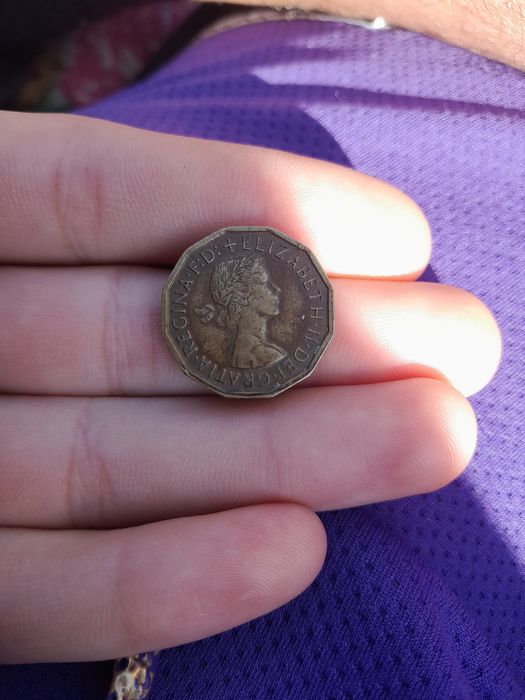 Regina-F:D+Elizabeth ll dei gratia