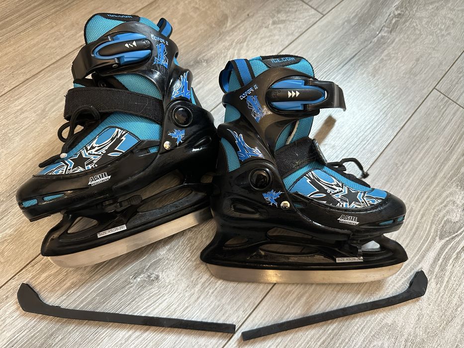 Продам коньки детские