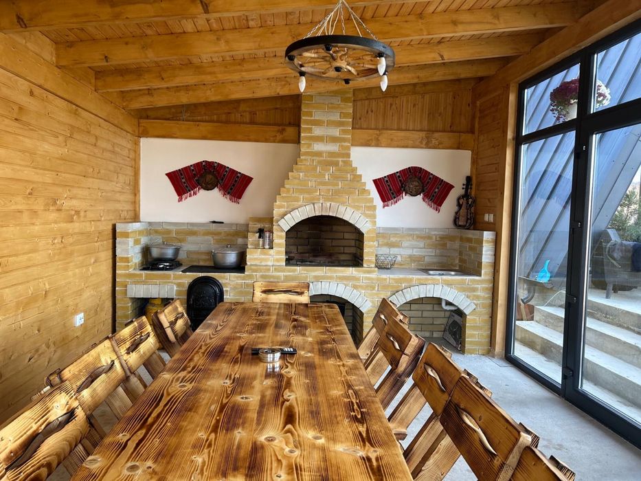 A frame/ciubar/teren de tenis