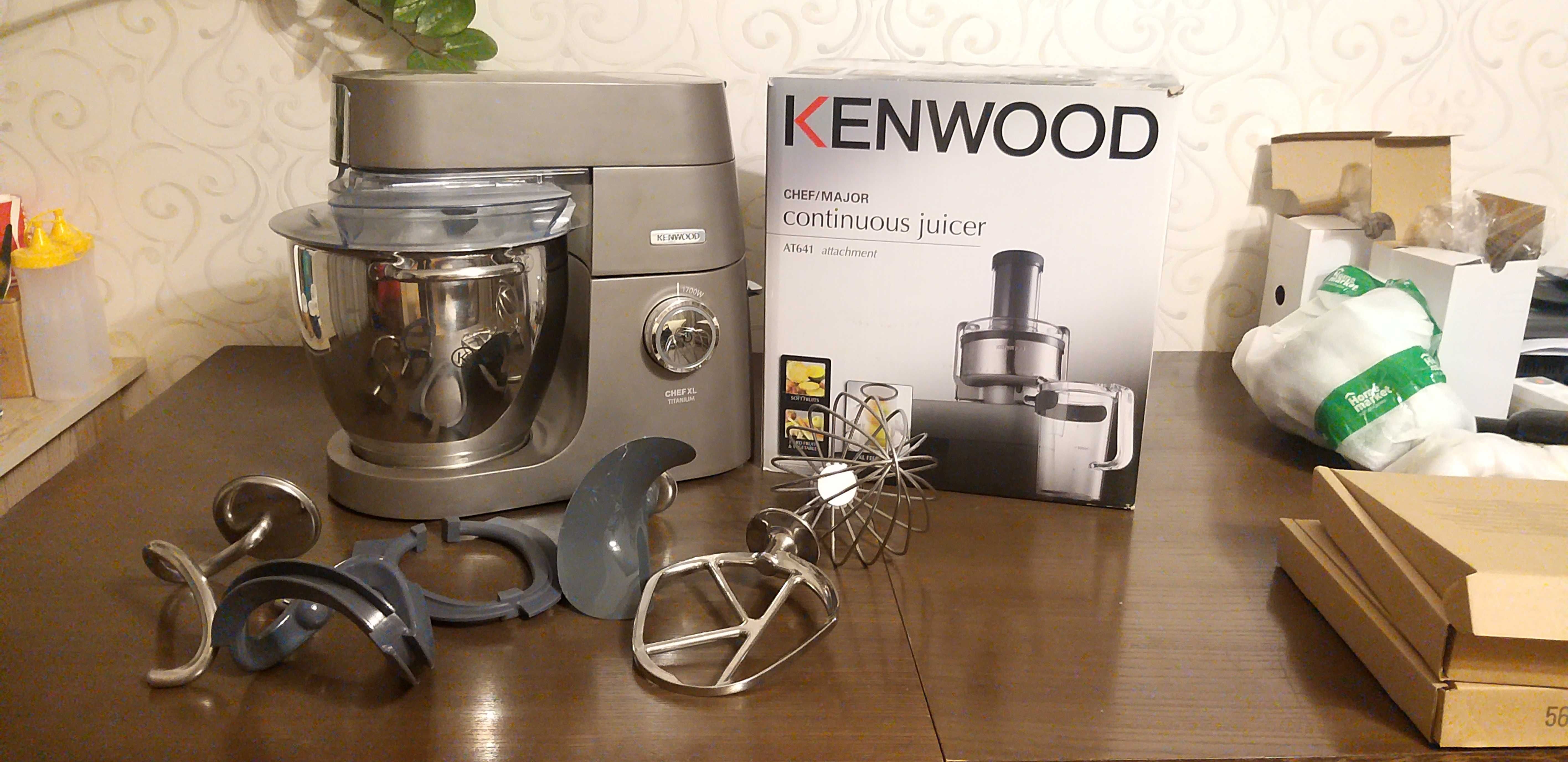 Кухонную машину ( кухонный комбайн ) Kenwood Chef Titanium XL KVL8300S: 6  200 000 сум - Кухонные комбайны и измельчители Чирчик на Olx