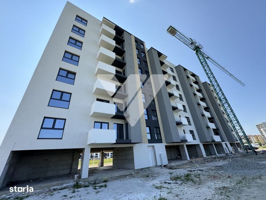 Apartament LA CHEIE 3 camere 60 mp balcon etaj 6 lift - Doamna Stanca — fotografia 1