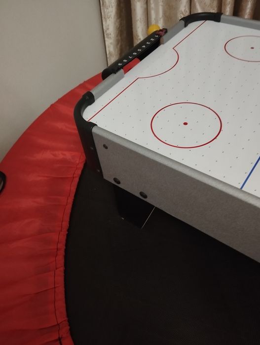 Аэрохоккей на ножках новый