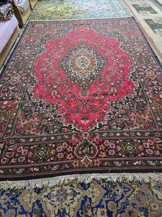 Продаются ковры 2 /3