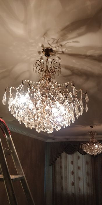 Люстра для гостиной
