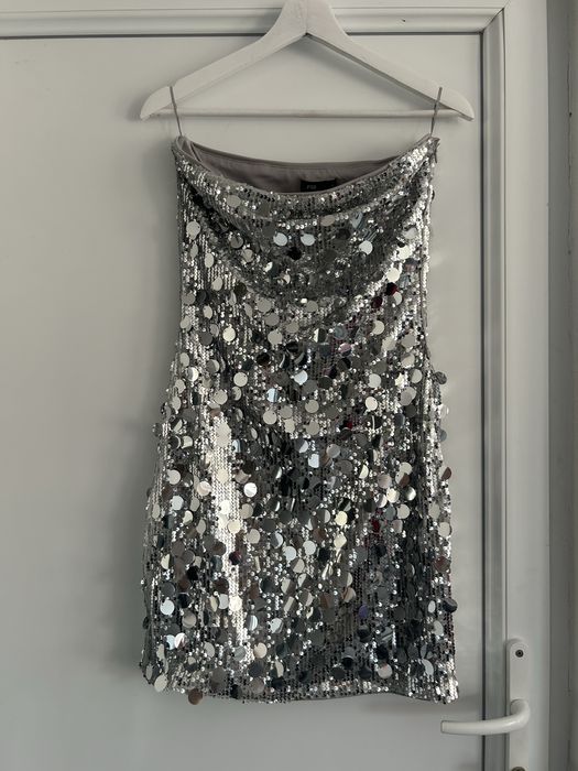 Rochie paiete argintie