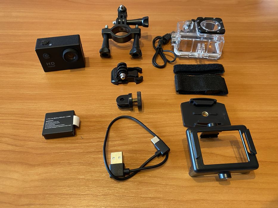 Action камера с всички приставки