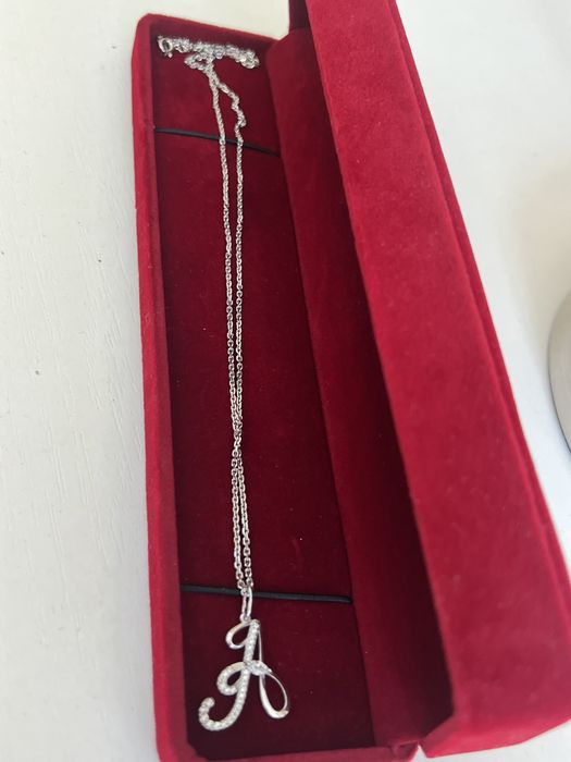 Серебряная цепочка с кулоном