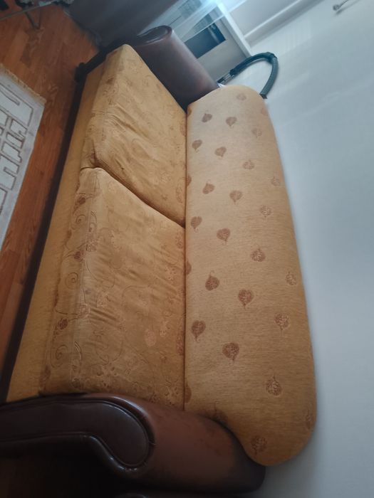 Диван продам в хорошем состоянии