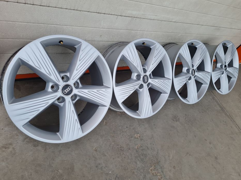 Оригинални джанти за АУДИ AUDI SEAT SKODA VW R19 5x112 ET45 8J