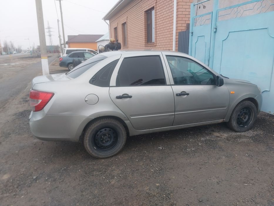 Ваз Лада Гранта 8кл