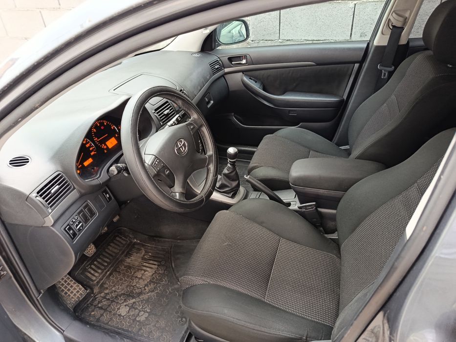 Тойота Авенсис FACELIFT 2,0 D4-d 126 hp