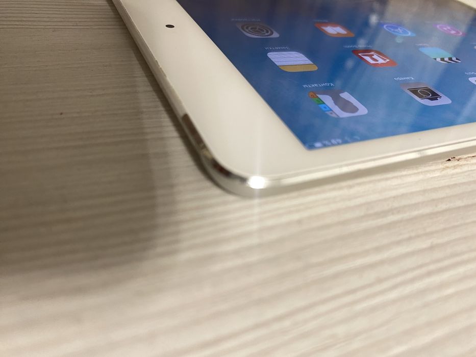 Apple iPad mini MD545TU/A Wi-Fi + 4G (64GB), бел