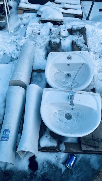 Унитаз бу Унитаз бу Раковина бу