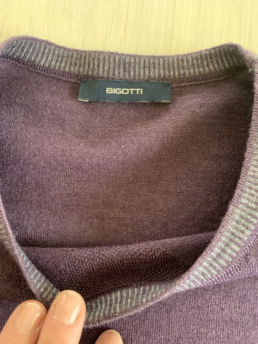 Vând pulovere bărbați Bigotti (L)superbe.