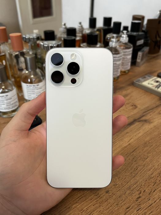 iPhone 16 Pro Max 256GB White / Белый