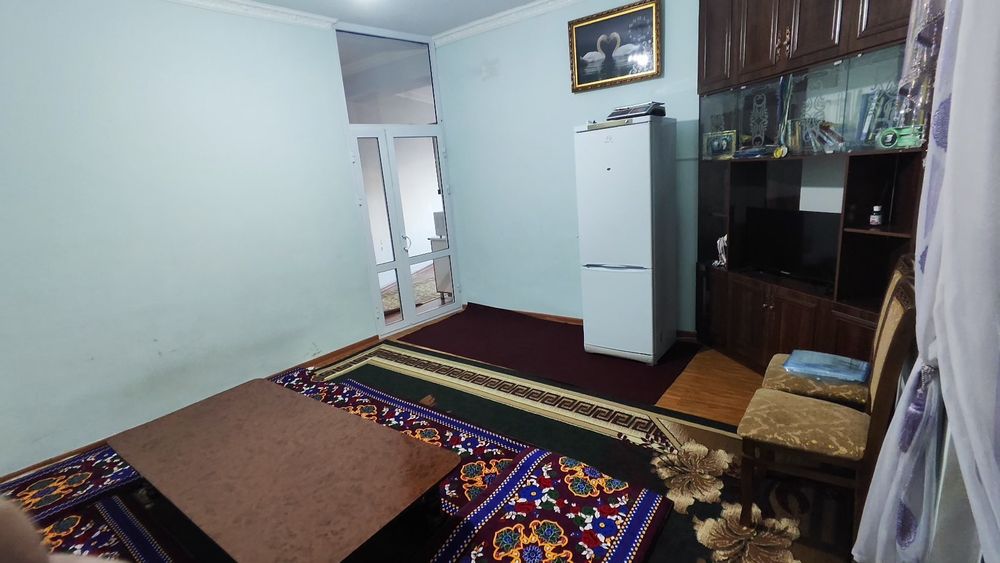 Kvartira 110 kv.m Shaxrisabz Med texnikum ro'parasida