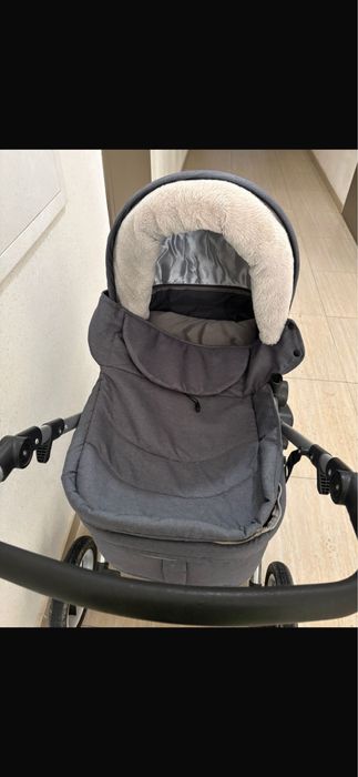 Продам коляску детскую