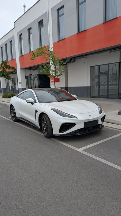 Neta gt 2024 AWD 3.7s