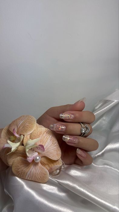 Stilizare unghii gel / semipermanent (reducere 10% prima manichiura)