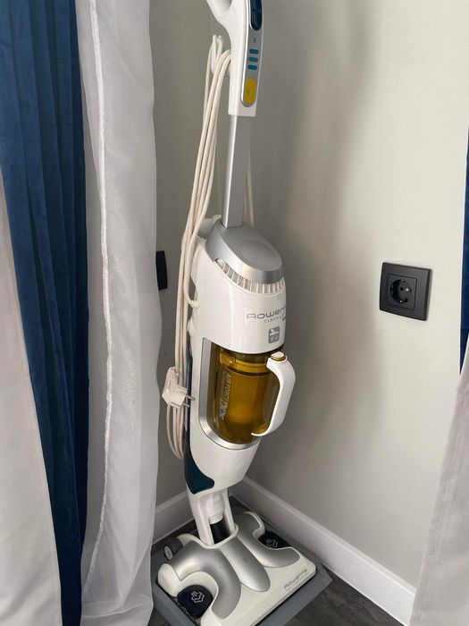 Парочистачка Rowenta Clean & Steam