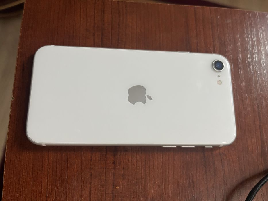 Iphone se 2020 tel nok ideal