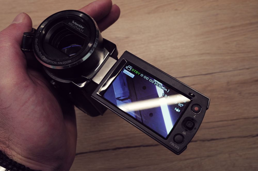 Camera video Samsung HD handycam SMX-K400BP CCD Sf card USB incarcare