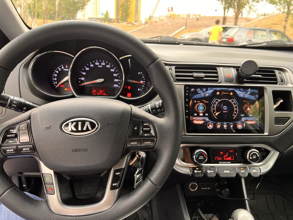 Kia pride 2012, хэтчбек, пробег 137.800