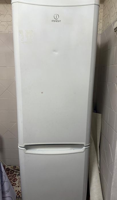 Холодильник индезит