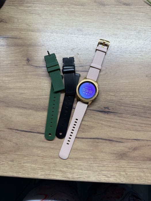 Часовник Samsung Galaxy Watch 42mm