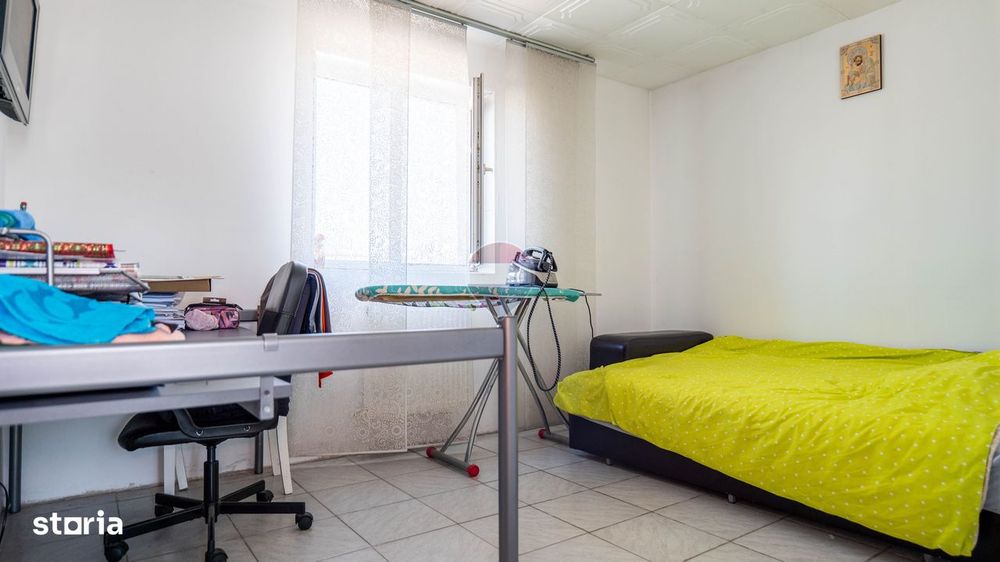 Vanzare vilă cu 2 unitati locative independente in Pantelimon, Central