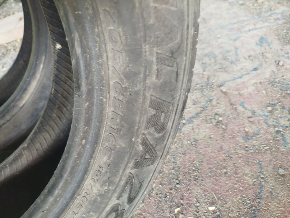 Продам колеса 205/65/16