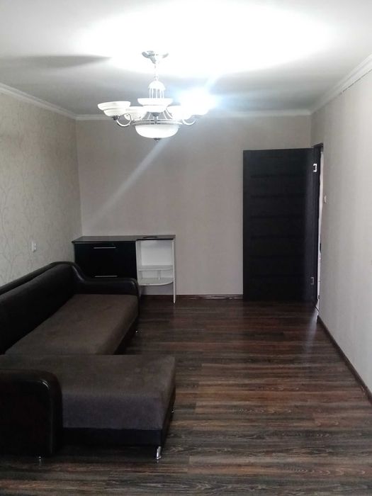 Продам 2х ком квартиру