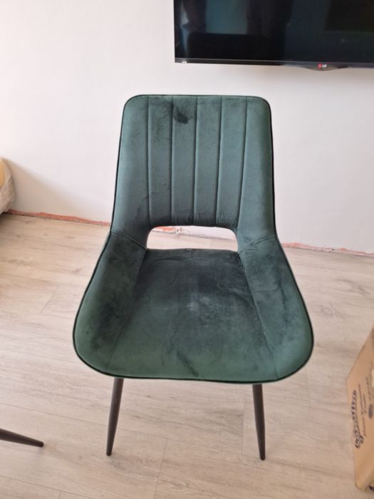 Трапезни столове 6 бр.