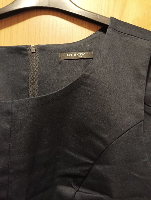 Тъмно синя рокля, може да се носи и като сукман