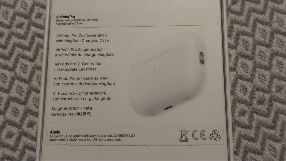 Airpods 2 pro оригнал ligtning