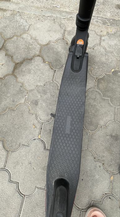 Продается электросамокат Ninebot KickScooter E22