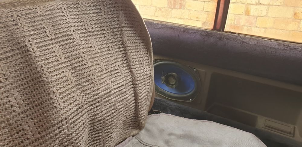Продам бус toyota model f